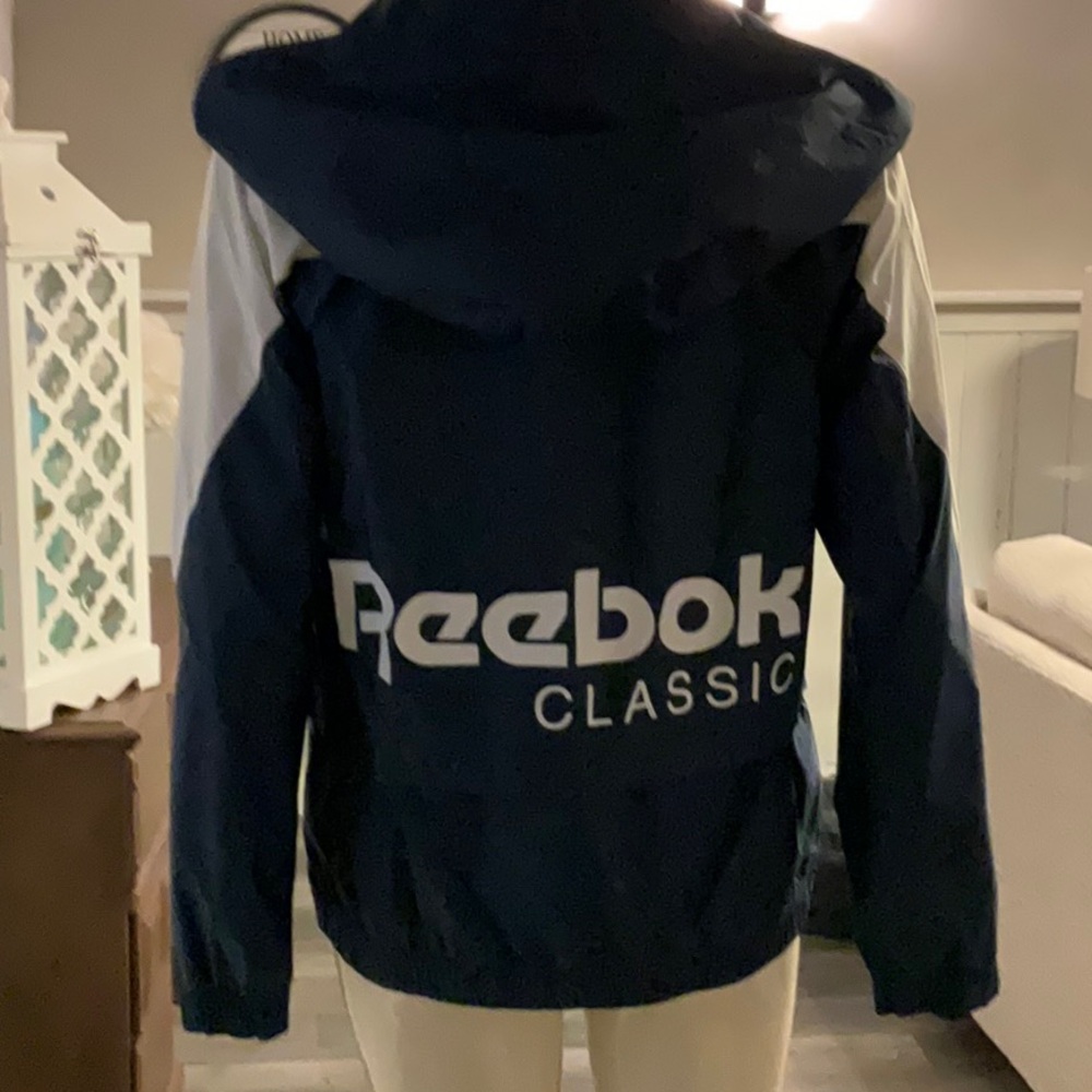 Reebok jacket - Picture 4 of 7